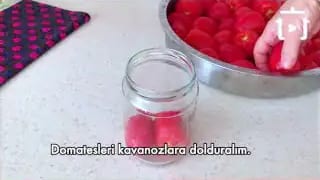 Annemin Asırlık Konserve Tarifi – videodan kare