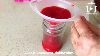 Domates Kabuklarını Sakın Çöpe Atmayın – videodan kare