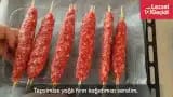 Evde Adana Kebap Nasıl Yapılır – videodan kare