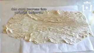 Gazete Baklavası Nasıl Yapılır – videodan kare