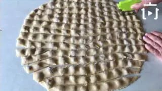 Kolay Mantı Yapımı – videodan kare