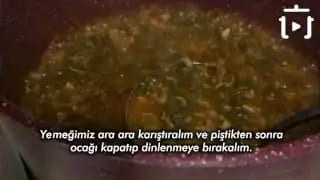 Madımak Yemeği Tarifi Nasıl Yapılır Yöresel Lezzet – videodan kare