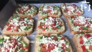 Tost Ekmeğinden Kahvaltılık – videodan kare