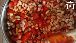 Ustasından Mükemmel Barbunya Yemeği Nasıl Yapılır – videodan kare