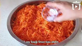 Efsane Turşu Tarifi Havuç Turşusu Nasıl Yapılır – videodan kare