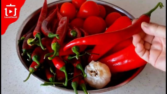 Acı Sos Nasıl Yapılır