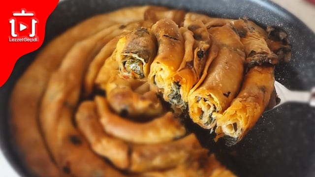 El Açması Ispanaklı Kol Böreği Nasıl Yapılır
