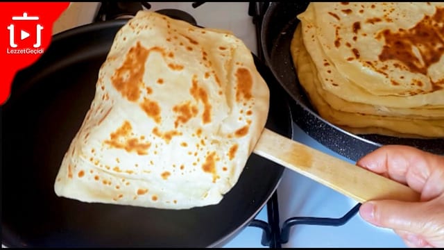 El Açması Börek Tadında Gözleme Tarifi