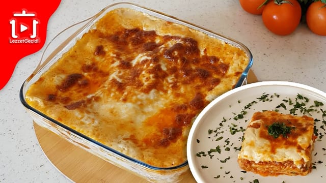 Evde Yapabileceğiniz En İyi Beşamel ve Domates Soslu Lazanya Tarifi nasıl pişirilir