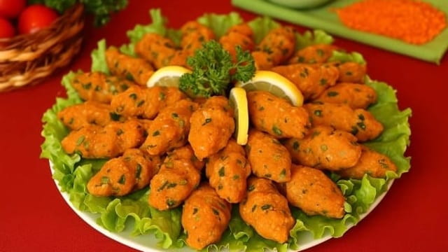 Mercimek Köftesi Nasıl Yapılır
