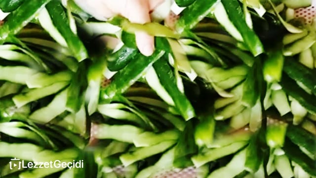 Salatalık Kabukları Nasıl Kurutulur
