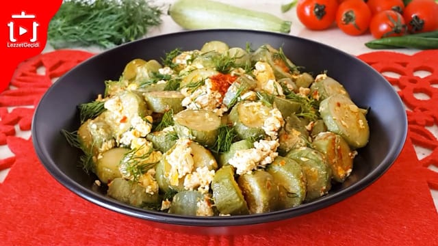 Yumurtalı Kabak Yemeği Tarifi