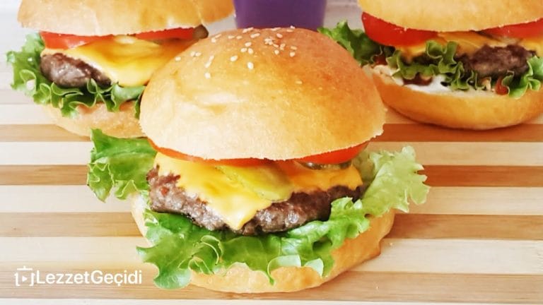 Anne Hamburgeri Tarifi – Burger Köftesi Nasıl Yapılır