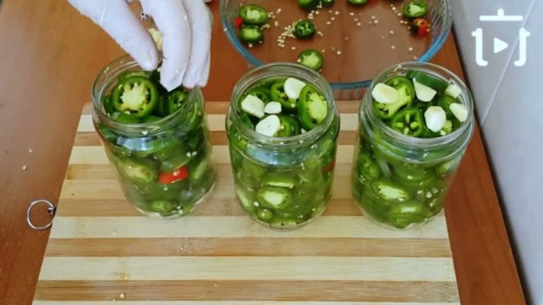 BU TURŞUYU YAPMADAN KIŞA GİRMEYİN ! JALAPENO BİBER TURŞUSU TARİFİ NASIL YAPILIR ?