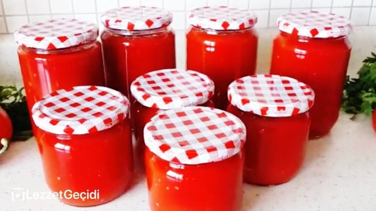 Domates Biber Sosu Nasıl Yapılır – Kışlık Hazırlıklar İçin Konserve Tarifi