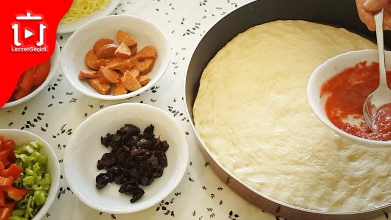 Ev Yapımı Pizza Tarifi, Evde Olan Malzemelerle En Kolay Nasıl Yapılır, Lezzet Geçidi