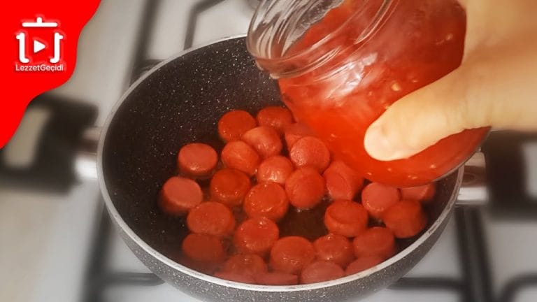 Kahvaltılık Yemek Tarifleri – Tavada Birkaç Malzemeyle Pratik Domates Soslu Sosis