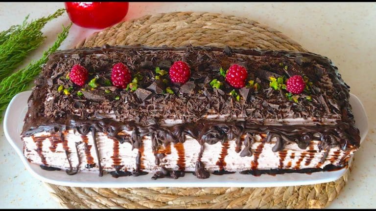 TEPSİDE PİŞİRDİĞİM KEKİ 3 PARÇAYA BÖLDÜM ORTAYA BU ŞAHANE PASTA ÇIKTI 😍 KOLAY BATON PASTA TARİFİ