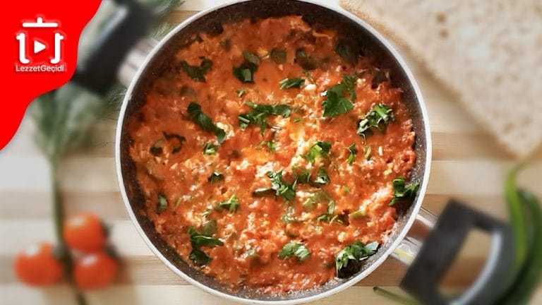 Yemek Nasıl Yapılır , Kolay ve Pratik  Kahvaltılık  Menemen Tarifi