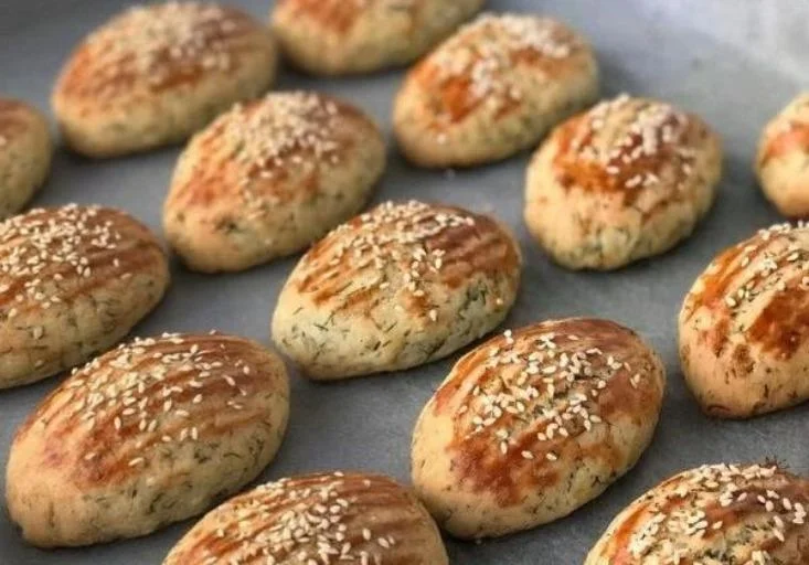 Dereotlu Poğaça Tarifi Kıyır Kıyır